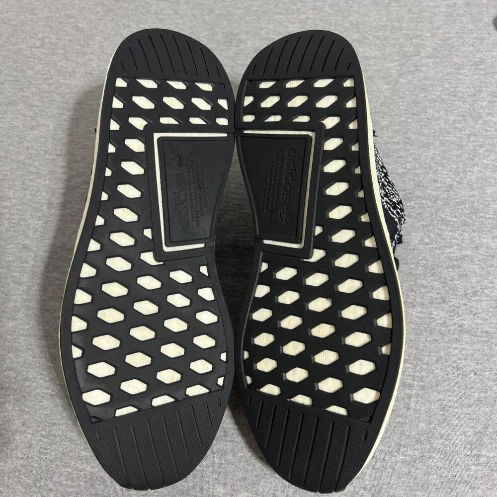 Adidas NMD R2‎ Oreo Running Shoes Mens Size 12 Sneakers B22631